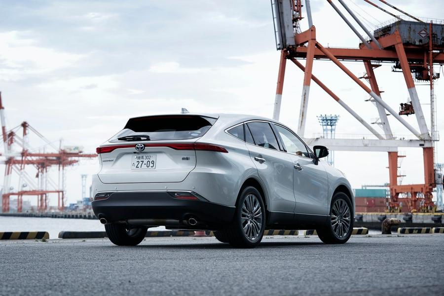  Toyota Harrier 2020 года  (фото 34 из 40)